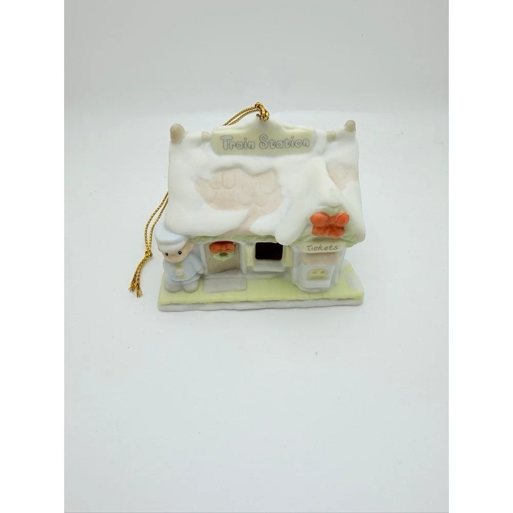 Vintage Precious Moments Train Station Ornament 1996 Enesco 184101